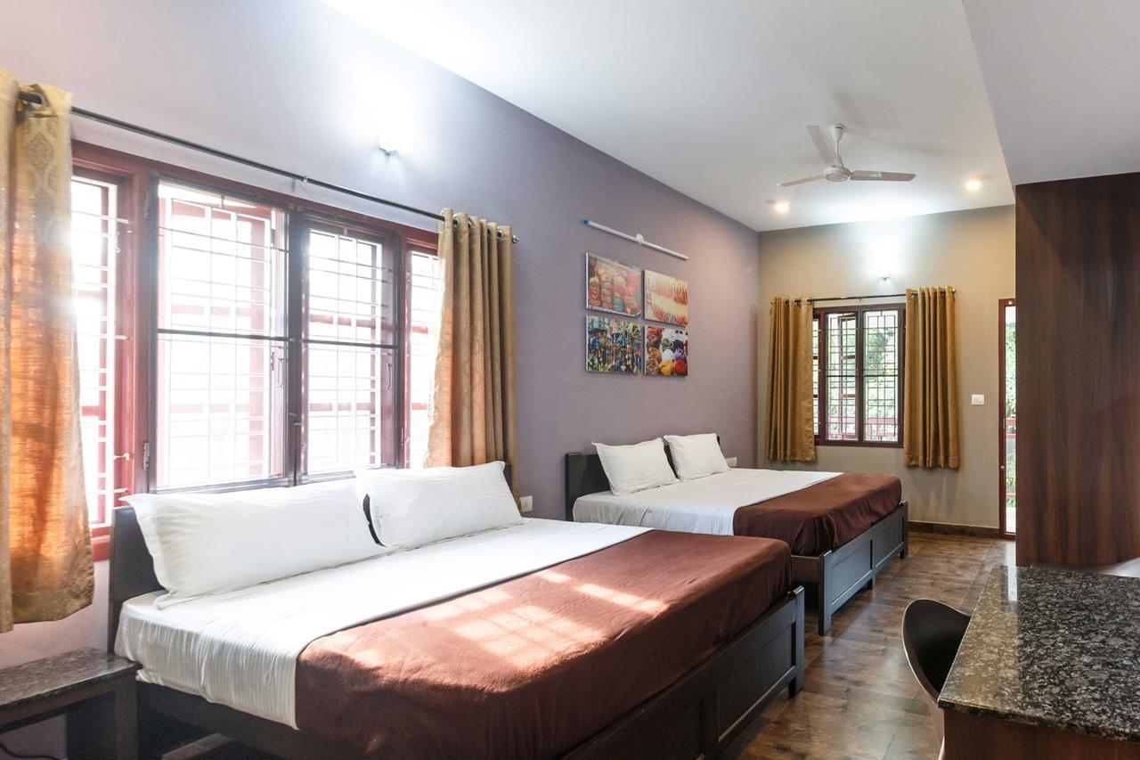 Karkera Comforts Hotel Madikeri Zewnętrze zdjęcie