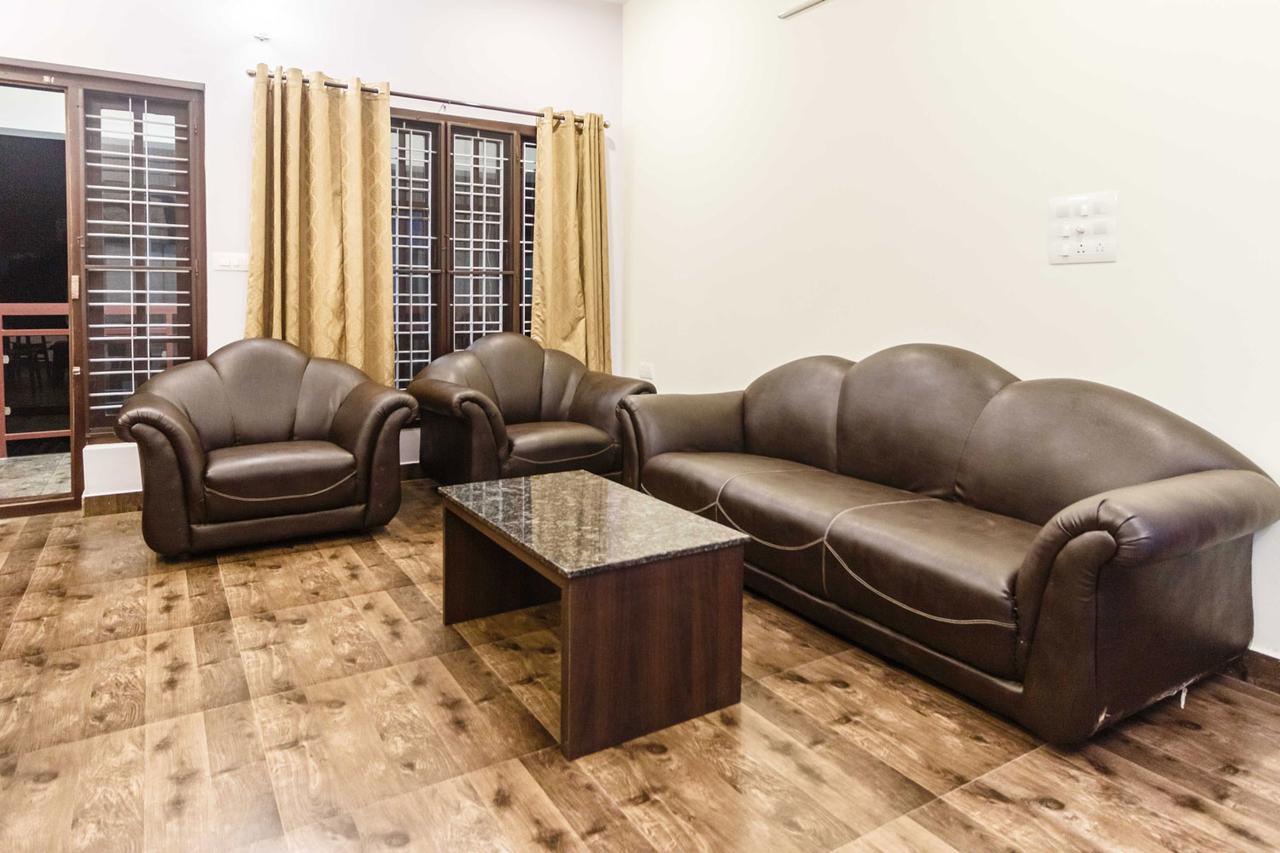 Karkera Comforts Hotel Madikeri Zewnętrze zdjęcie