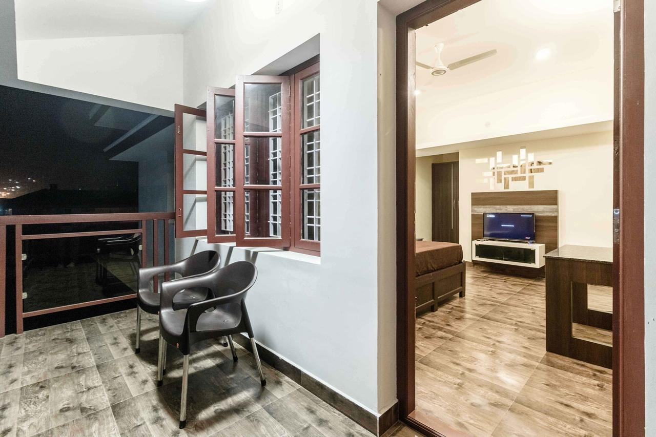Karkera Comforts Hotel Madikeri Zewnętrze zdjęcie